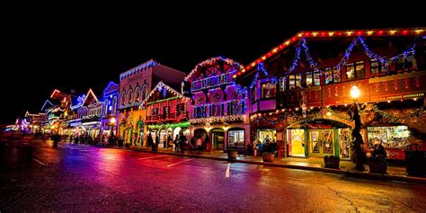 Leavenworth Christmas Lighting Festival (Christmastown) 2023 in Seattle ...