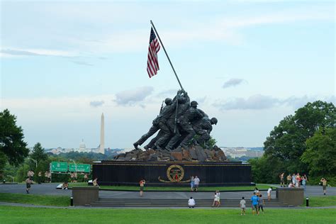 Iwo Jima Memorial - Washington DC Tours and Attractions