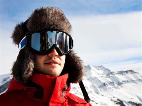 Do Ski Goggles Come in Different Sizes? (Answered)