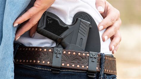 NRA Women | 4 Qualities to Look for in Concealed-Carry Holsters