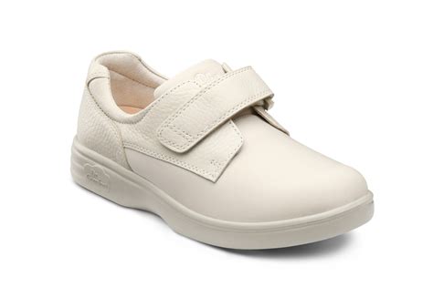 Dr Comfort Annie Women's Orthopedic Shoe | Diabetic Shoes | Wide Width ...