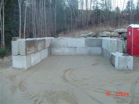 Building a salt bin with "Mafia Blocks" | Page 2 | Snow Plowing Forum