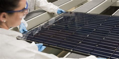 Oxford PV develops perovskite-silicon tandem solar cells