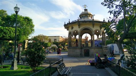 Guadalajara historic center walking tour | Visions of Travel