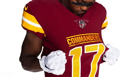 PHOTOS | Washington Commanders unveil new uniforms