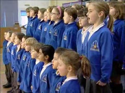 Higher Lane Primary School Choir - YouTube