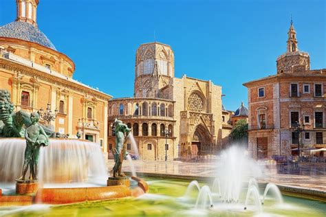 17 Top-Rated Tourist Attractions in Valencia | PlanetWare (2022)