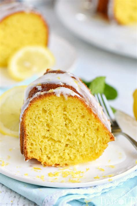 Easy Lemon Bundt Cake - Mom On Timeout