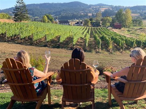 Wine Tours Portland Oregon: What to Know - Wine History Tours