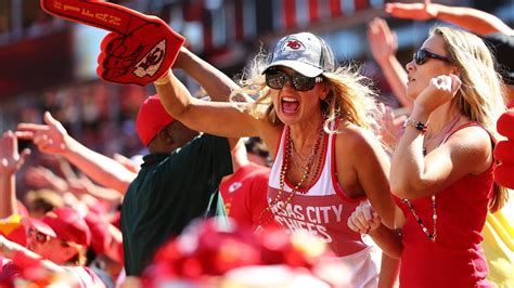 Photo Gallery: Best Of Chiefs Fans