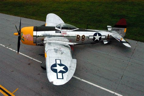 The Pacific War Online Encyclopedia: P-47 Thunderbolt, U.S. Fighter