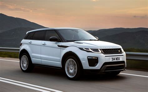 2019 Land Rover Range Rover Evoque photos - 1/3 - The Car Guide