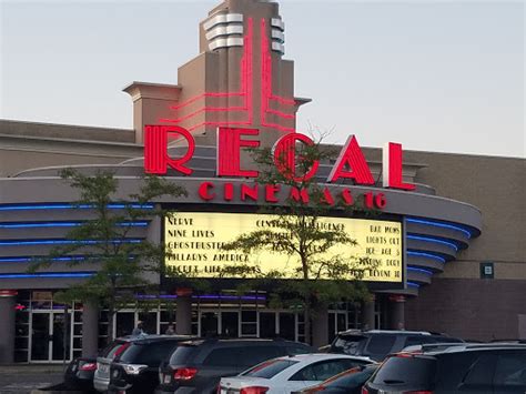 Movie Theater «Regal Cinemas Willoughby Commons 16», reviews and photos ...