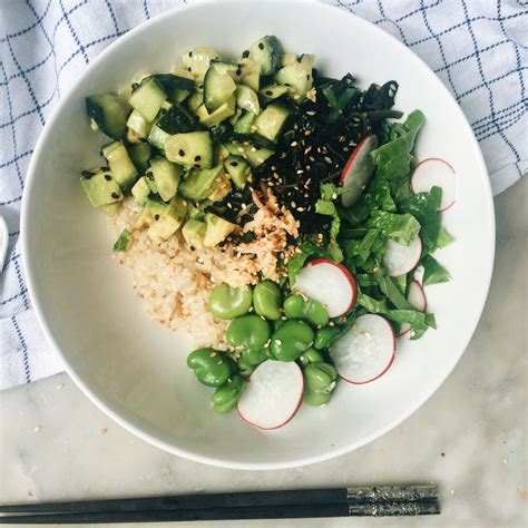 AVOCADO AND CUCUMBER SUSHI BOWL | The Healthy Hunter