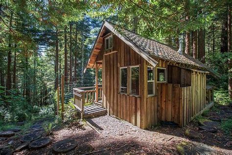 Rustic Secluded Cabin in the Redwoods Has Mountain Views and Patio ...