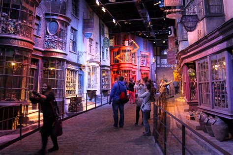 Harry Potter Studio Tour in London - SparklyEverAfter.com