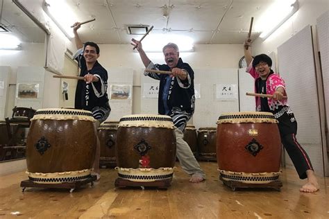 Japanese Traditional Taiko Drum Experience in Kyoto 2022