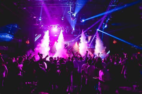 7 Best Nightclubs in Tokyo - Where to Party at Night in Tokyo? - Go Guides