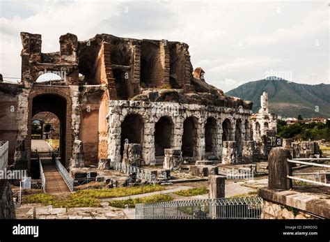 Capua amphitheatre hi-res stock photography and images - Alamy