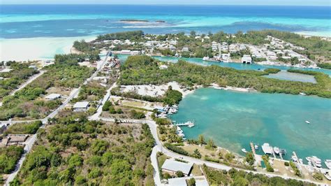 Bahamas Real Estate on Russell Island For Sale - ID 12891