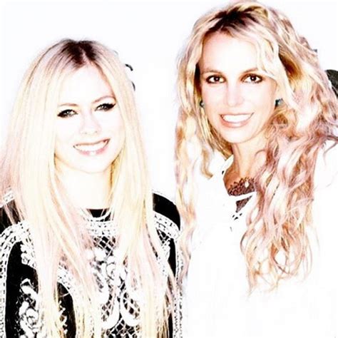 Pics: Avril Lavigne Enjoys Girls' Night at Britney Spears Show