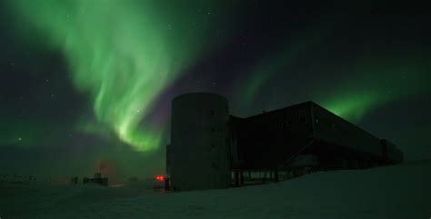 What is the Aurora Australis? - Universe Today