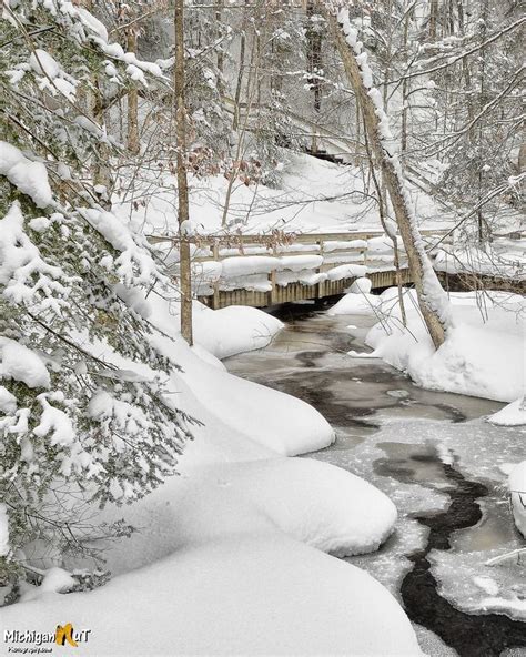 Munising Park with new snow (Michigan) by Michigan Nut Photography ...