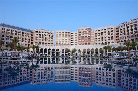 Abu Dhabi Hotel - Luxury Hotels Abu Dhabi | The Ritz-Carlton | Hotels ...