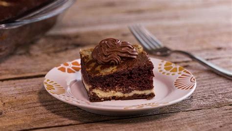 Valerie Bertinelli's Sicilian Love Cake | Recipe - Rachael Ray Show