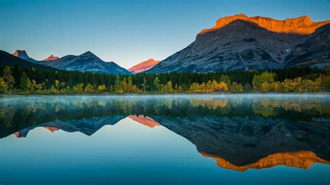 8K Nature Wallpaper - Mountain Lake Reflection