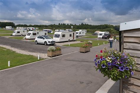 Drayton Manor - Camping and Caravanning Club Site - The Camping and ...