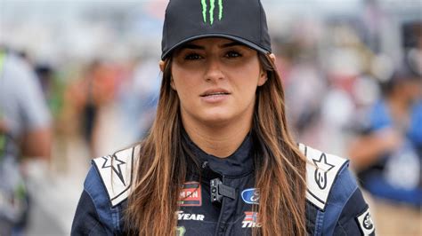 Hailie Deegan Reunites With Old Ally for Debut NASCAR Xfinity Season ...