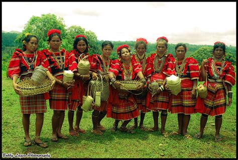 the manobo ladies - a photo on Flickriver