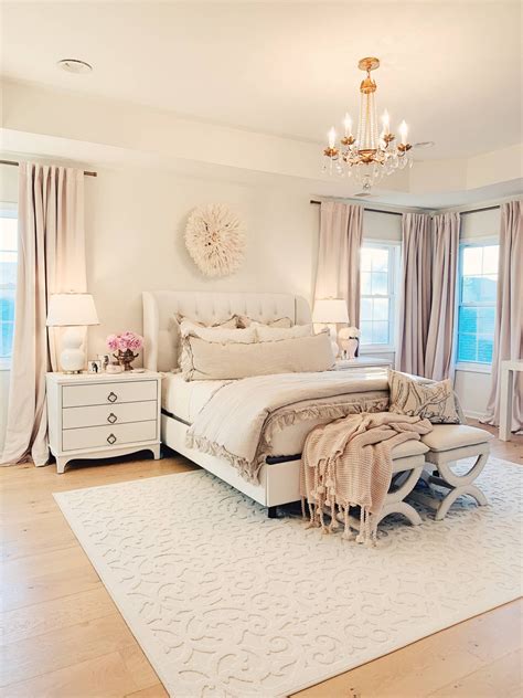 Master Bedroom Decor: a Cozy & Romantic Master Bedroom - The Pink Dream