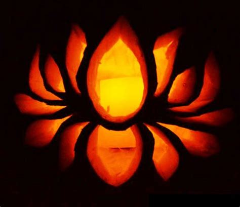 25+ Beautiful Floral Pumpkin Carving Ideas 2020 | Designbolts