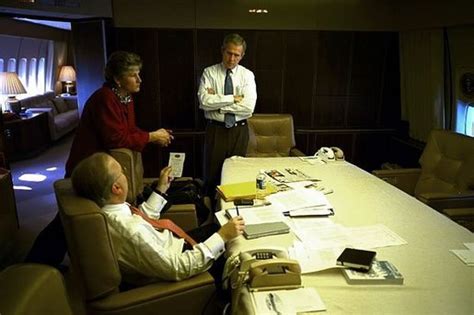 File:Conference room on Air Force One.jpg - Wikimedia Commons