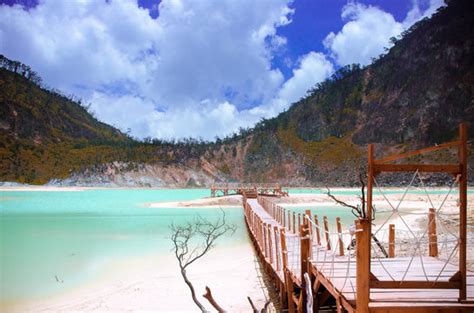 "Kawah Putih" Images – Browse 2 Stock Photos, Vectors, and Video ...