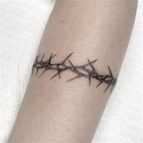 Simple Crown Of Thorns Tattoo | Thorn tattoo, Around arm tattoo, Small ...