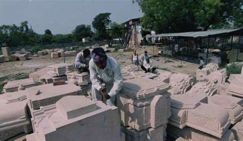 Making of the mandir