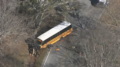 Driver killed in head-on collision with Georgia school bus | FOX 5 Atlanta