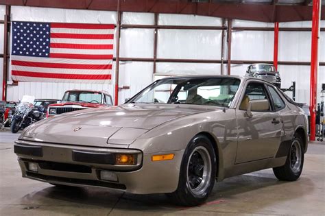 1983 Porsche 944 | GR Auto Gallery