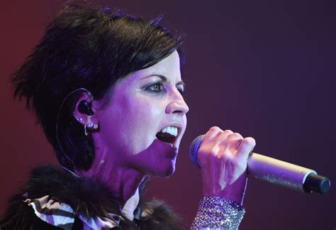 Dolores O’Riordan, Singer of Irish Rock Band The Cranberries, Dies at ...