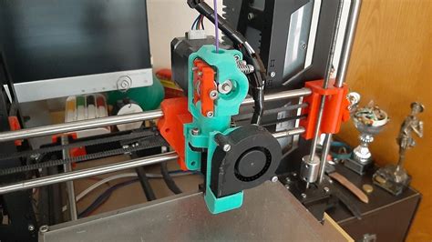 E3D Revo Micro Printable Extruder by enekomontero | Download free STL ...