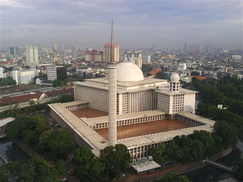 Masjid Istiqlal Jakarta | Mulut Terindah