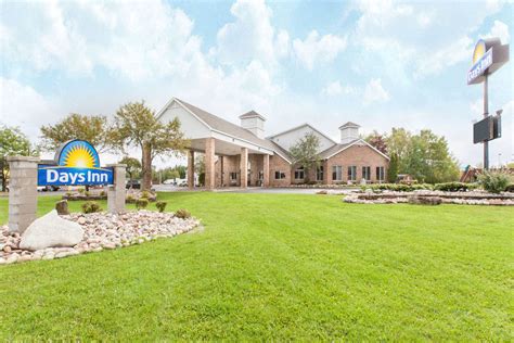 Days Inn by Wyndham Sault Ste Marie MI | Sault Sainte Marie, MI Hotels