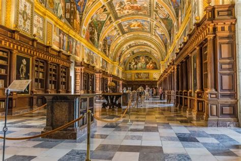 Excursión a El Escorial y al Valle de los Caídos desde Madrid