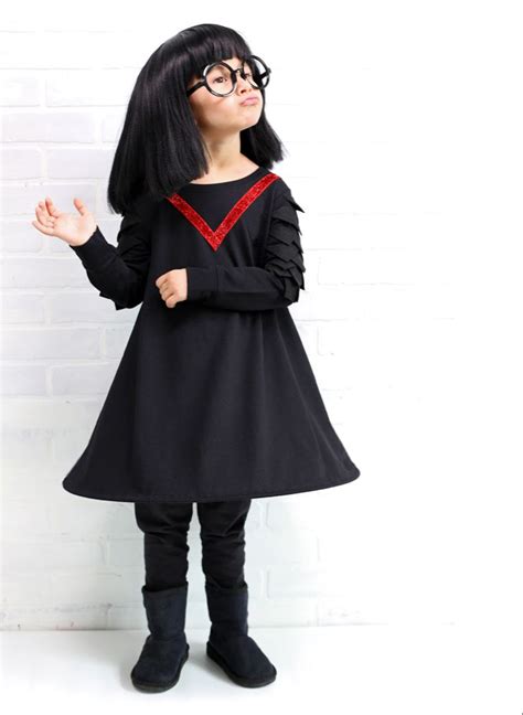 Easy No Sew Edna Mode Costume | Cute halloween costumes, Disney ...