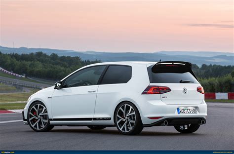 AUSmotive.com » Volkswagen Golf GTI Clubsport revealed