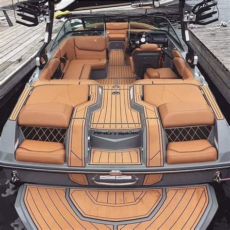 Pin by Lane Sommer on Floaters | Boat interior, Ski boats, Wakeboard boats