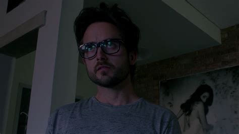 ausCAPS: Justin Chatwin shirtless in American Gothic 1-04 "Christina's ...